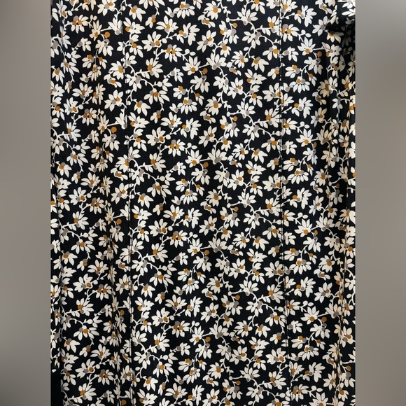 Diane von Furstenberg “Dilly” Daisy Print Silk Blend Long Sleeve Dress Size 4 🌼 - Picture 9 of 10